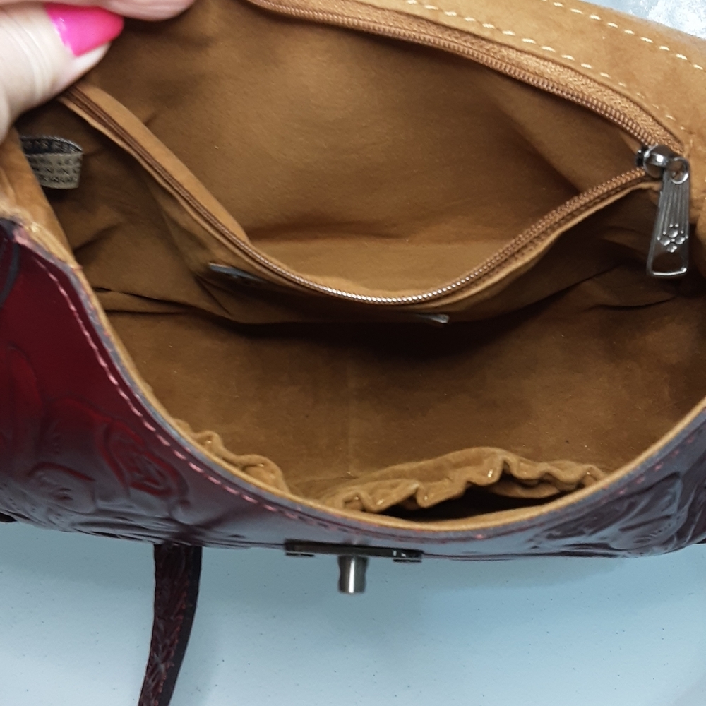 Patricia Nash Micaela Cross Body Tooled Rose Design Bag N.W.O.T - Picture 11 of 15